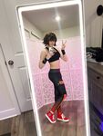 Workout Makoto Selfies