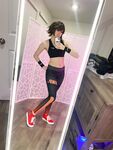 Workout Makoto Selfies