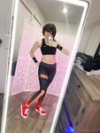 Workout Makoto Selfies
