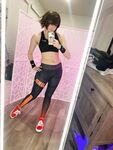 Workout Makoto Selfies