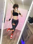 Workout Makoto Selfies