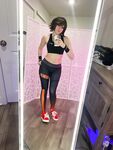 Workout Makoto Selfies