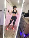 Workout Makoto Selfies