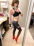 Workout Makoto Selfies
