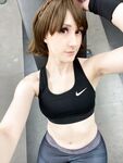Workout Makoto Selfies