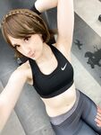 Workout Makoto Selfies