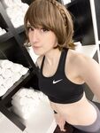 Workout Makoto Selfies
