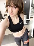 Workout Makoto Selfies