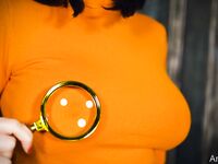 Angie Griffin - Velma