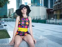 Jeny Smith with yellow heels