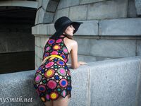 Jeny Smith with yellow heels