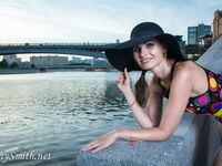 Jeny Smith with yellow heels