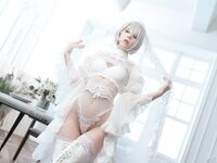 Hackee 2B bride