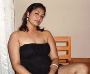 Sandhya - Sexy Housewife Private life