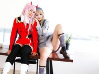 Hidori Rose lesbian collab