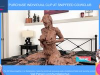 BEAUTIFUL LATINA MODEL GETS NAKED IN MUD AND PLAYS BIG ASS