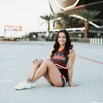 Mia - Cheerleader