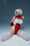 Alina Becker – 2B Christmas (Cosplay)