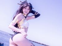 Ishtar's beach trip