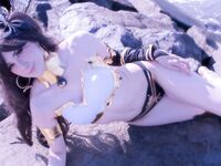 Ishtar's beach trip