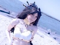 Ishtar's beach trip