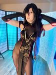 Qipao Mona Selfies