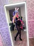 Rabbit-Hole Miku Selfies