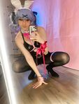 Rabbit-Hole Miku Selfies