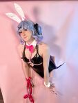 Rabbit-Hole Miku Selfies