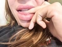 Roxy Fox (@roxysdream)