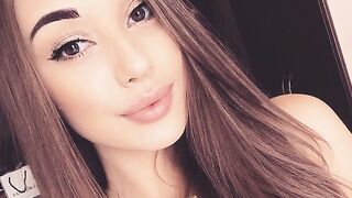 Марьяна Ковалевич и ее прелести