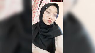 Tiktoker Afeefa Bubble Butt