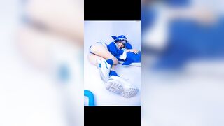 UMEKO J cosplay Gawr Gura