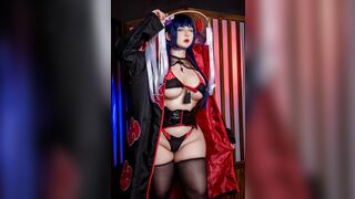 UyUy - Hinata Akatsuki