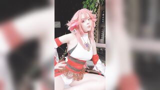 Helly Valentine Yae Miko