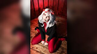 Helly Valentine - Modeus