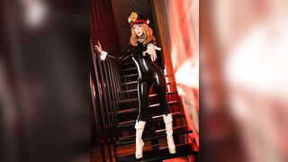 Helly Valentine - Camie