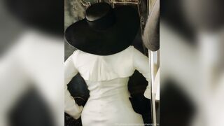 Lady Dimitrescu - Monroe Menagerie Gritty