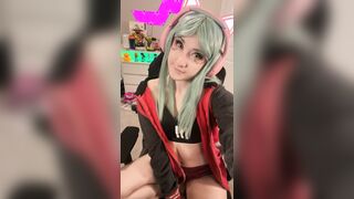 Cowgirl Rebecca Selfies