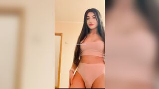 Ts Agusha li ( Sakura Lee )